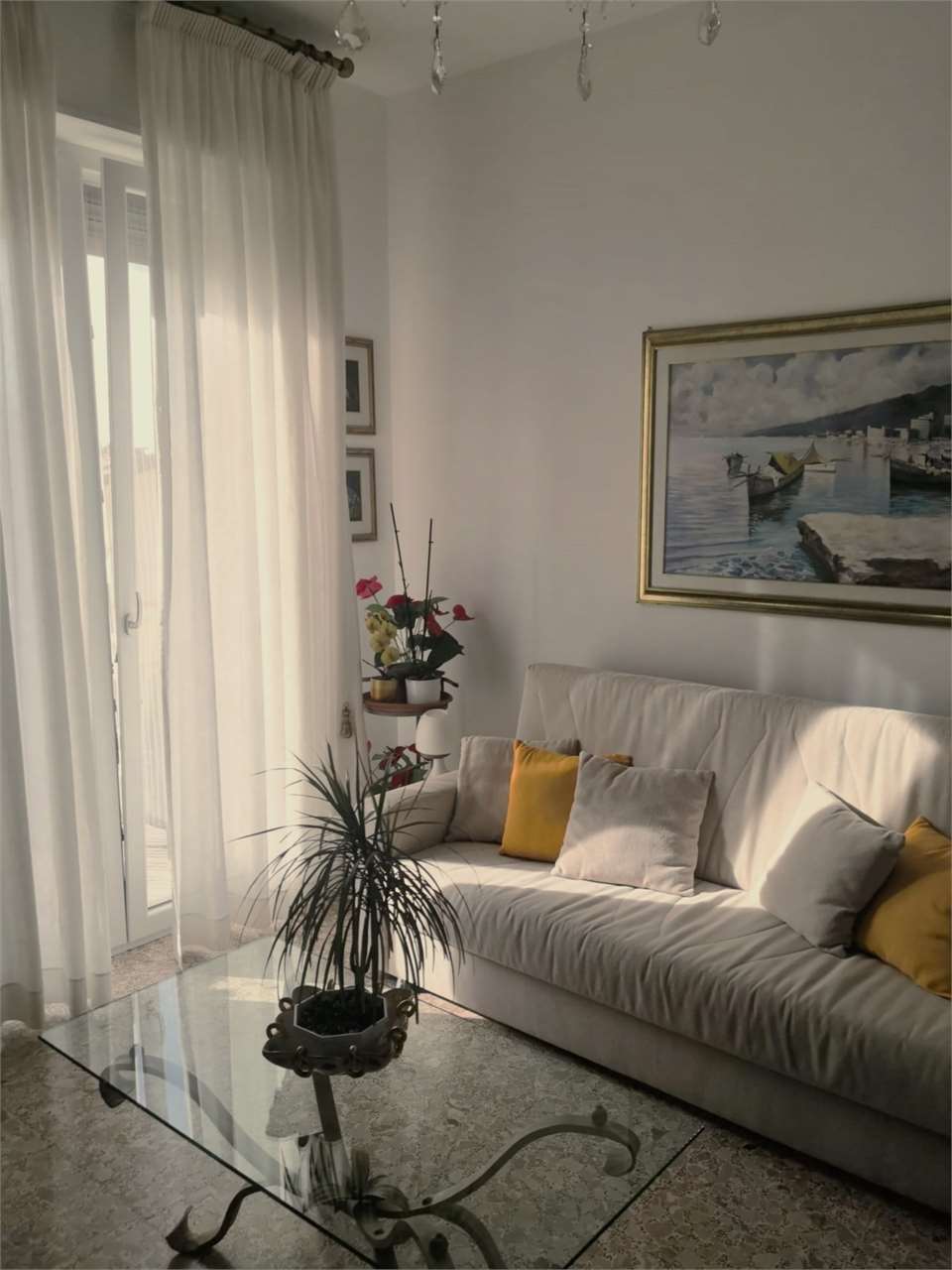 appartamento in vendita ad Esine in zona Sacca