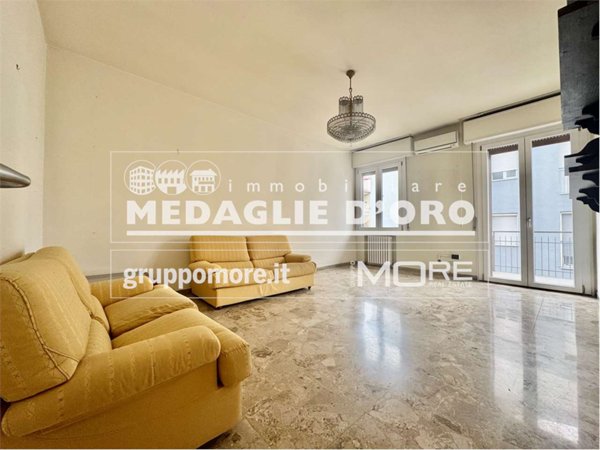 appartamento in vendita ad Esine in zona Sacca