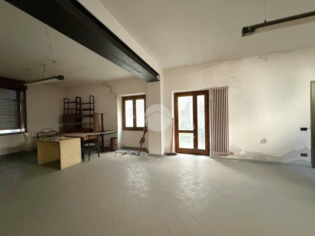 casa indipendente in vendita ad Esine