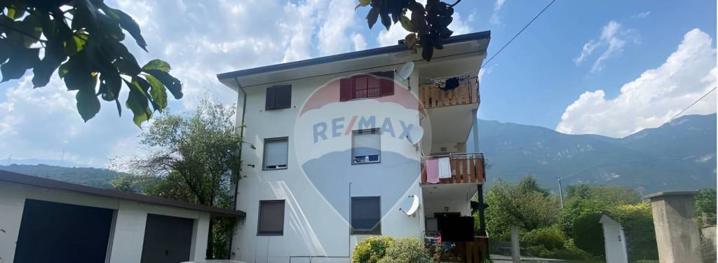 appartamento in vendita ad Esine