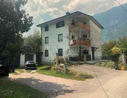 appartamento in vendita ad Esine in zona Sacca