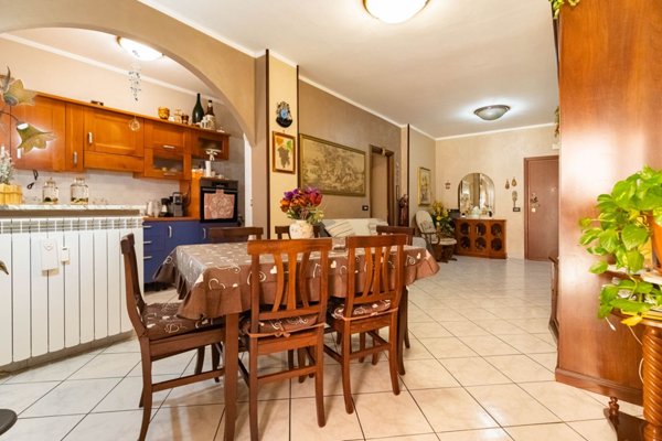 appartamento in vendita ad Esine in zona Sacca