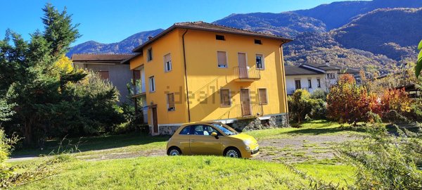 casa indipendente in vendita ad Esine