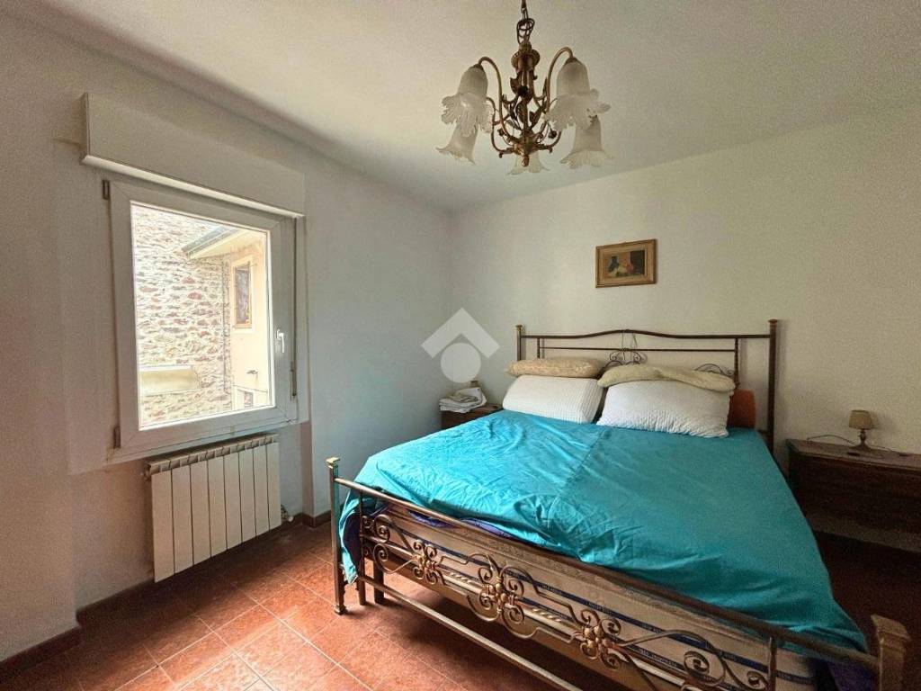 appartamento in vendita ad Esine in zona Sacca