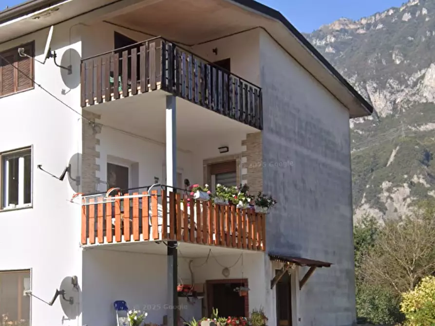 appartamento in vendita ad Esine