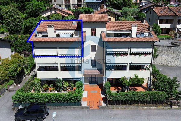appartamento in vendita ad Esine