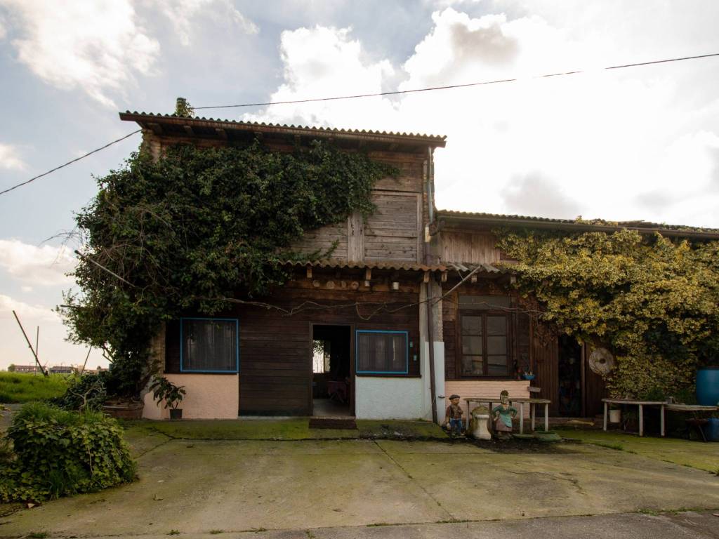 casa indipendente in vendita a Fiesse