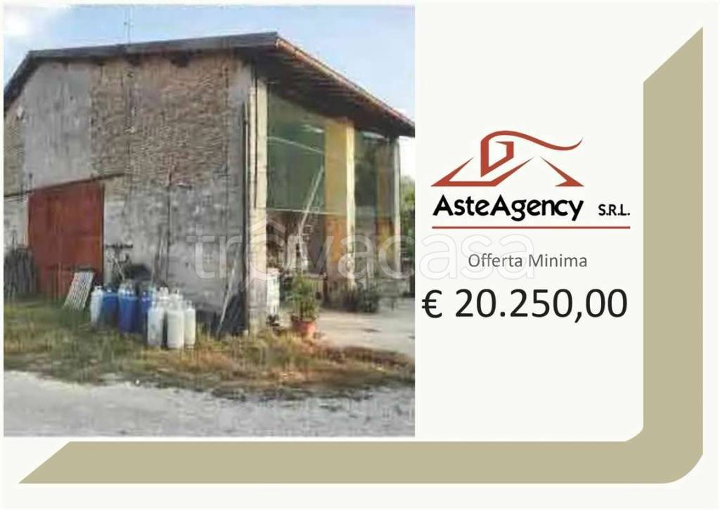 casa indipendente in vendita a Fiesse