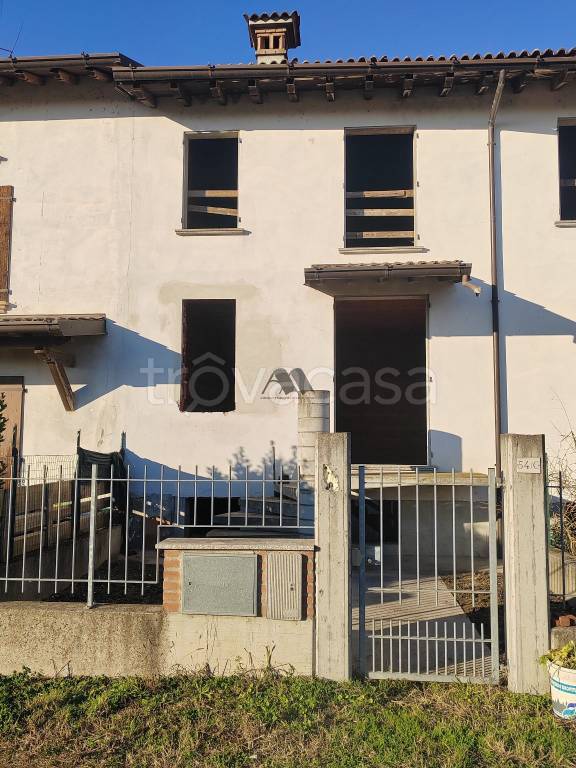 casa indipendente in vendita a Fiesse