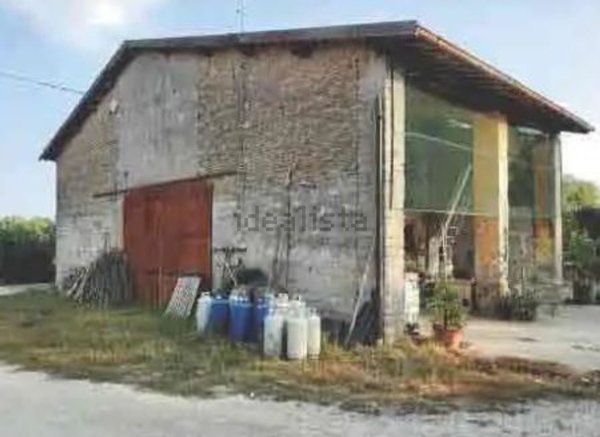 casale in vendita a Fiesse