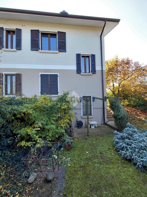 appartamento in vendita a Fiesse