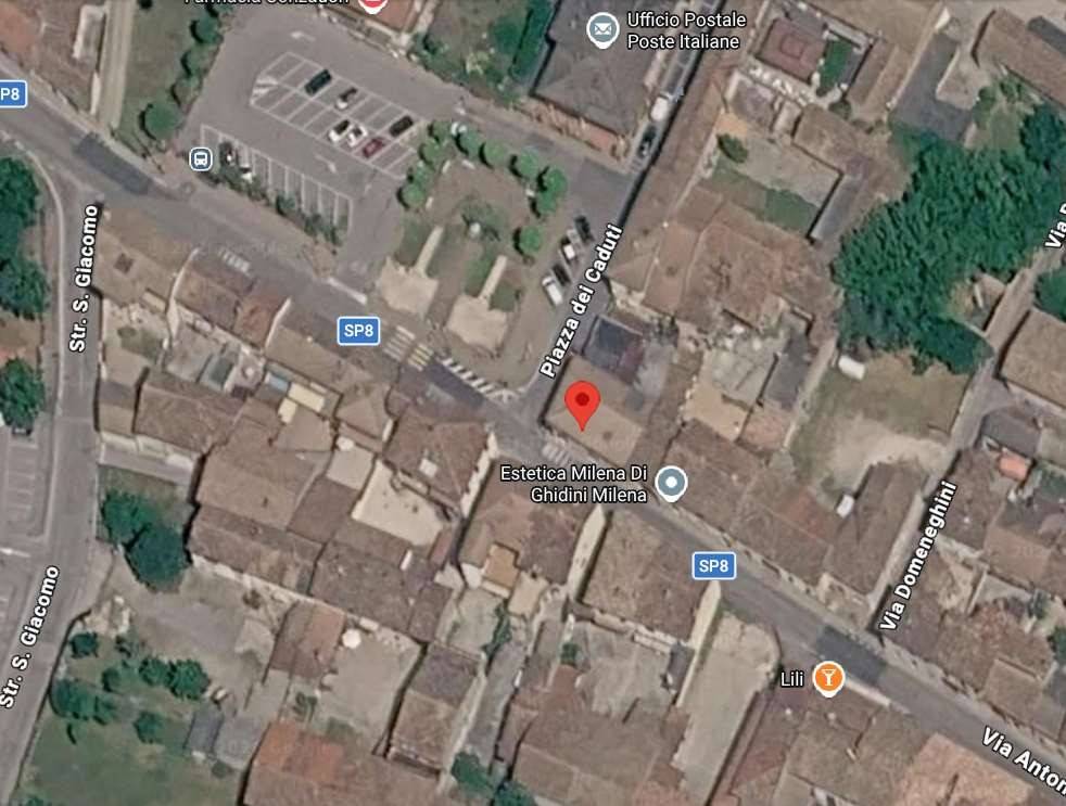 locale commerciale in vendita a Fiesse