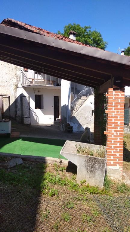 casa indipendente in vendita a Castelnuovo Nigra