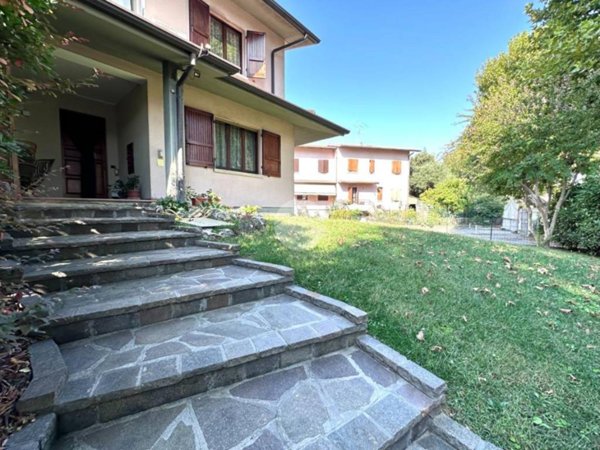 casa indipendente in vendita a Flero