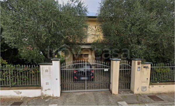 casa indipendente in vendita a Flero