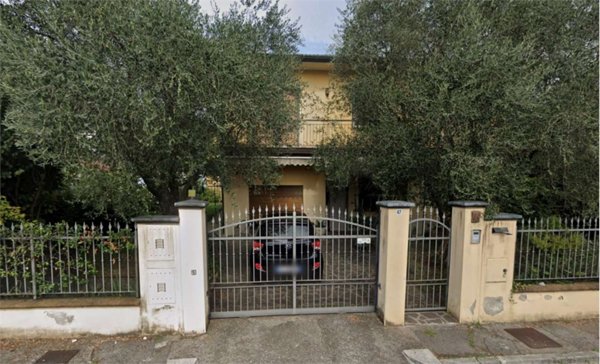 casa indipendente in vendita a Flero