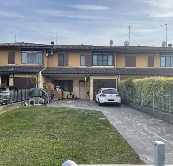 casa indipendente in vendita a Flero
