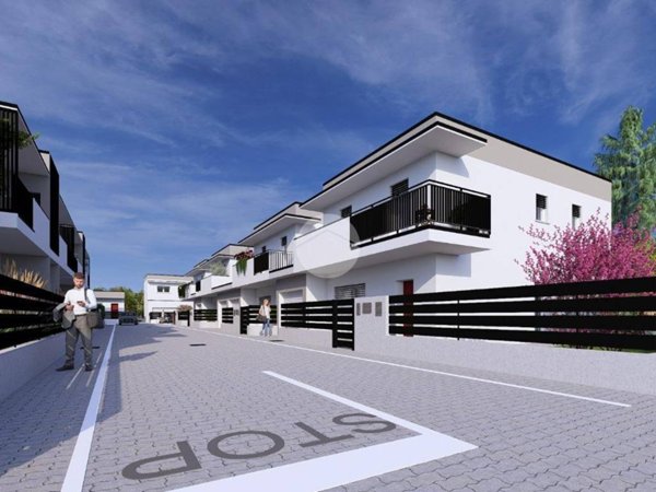 casa indipendente in vendita a Flero