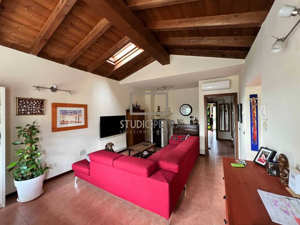 casa indipendente in vendita a Flero