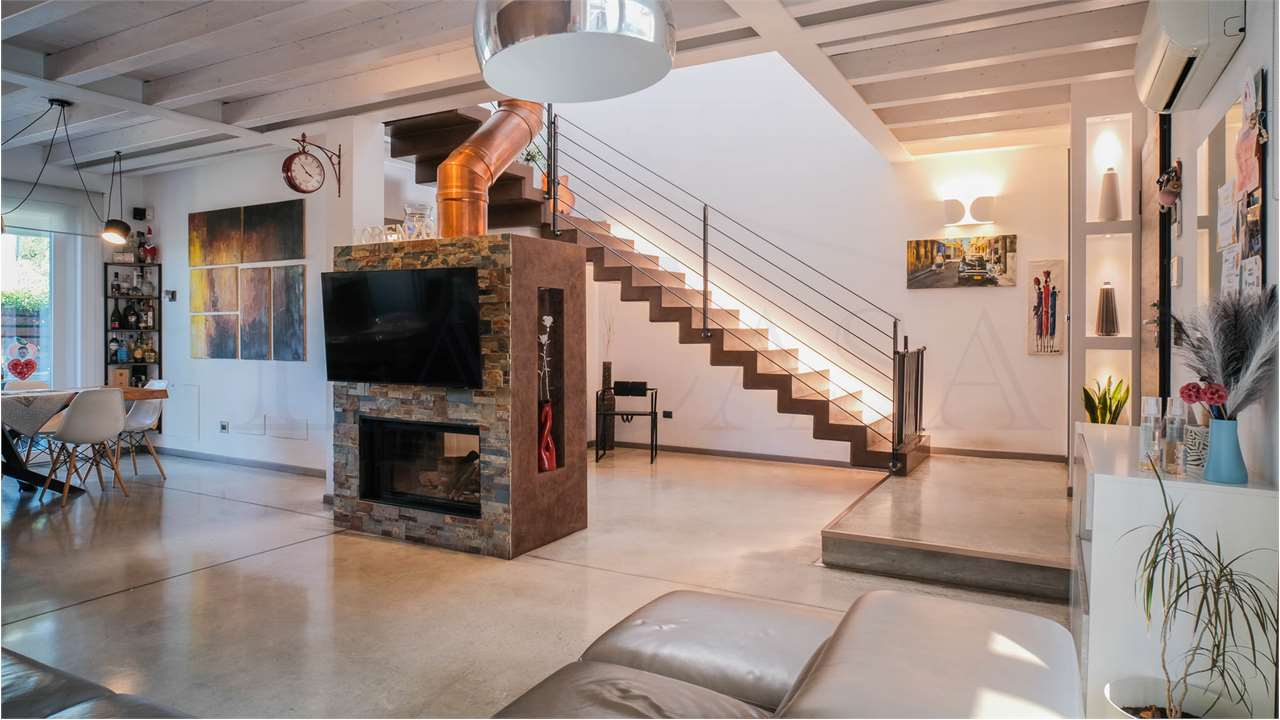 casa indipendente in vendita a Flero