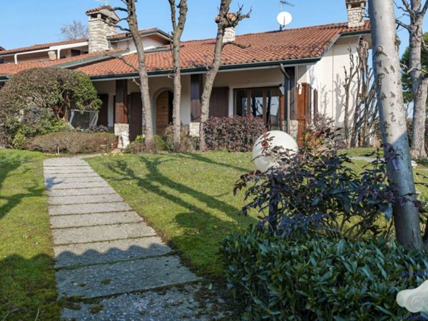 casa indipendente in vendita a Flero