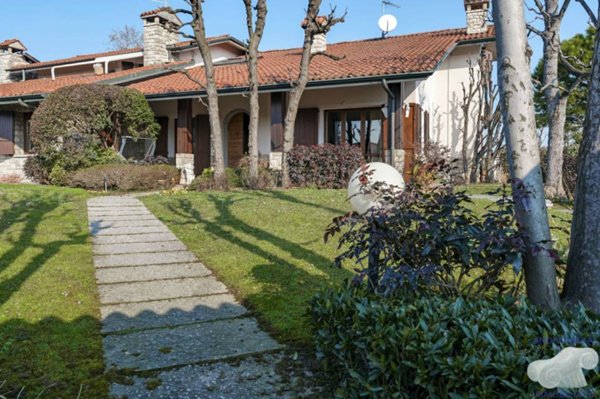 casa indipendente in vendita a Flero