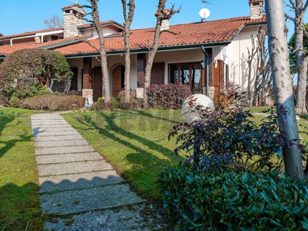 casa indipendente in vendita a Flero