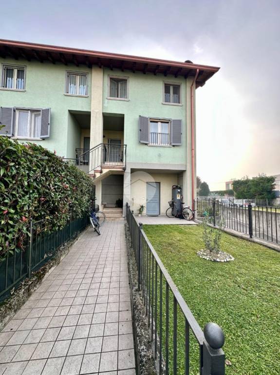 appartamento in vendita a Flero