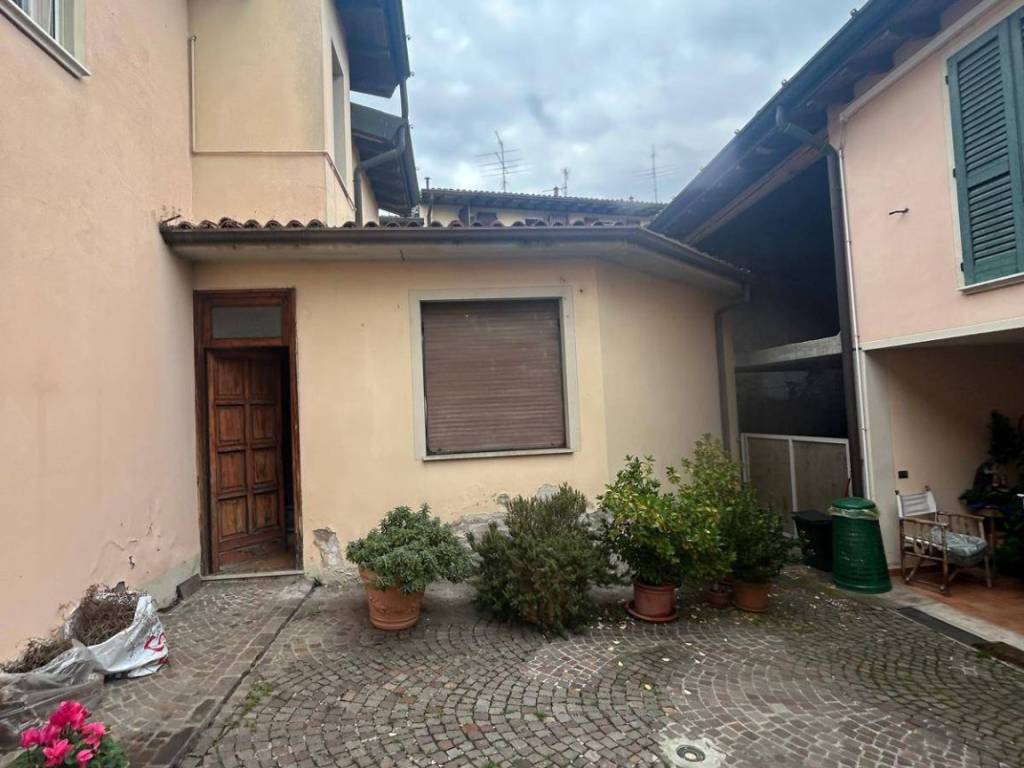 casa indipendente in vendita a Flero