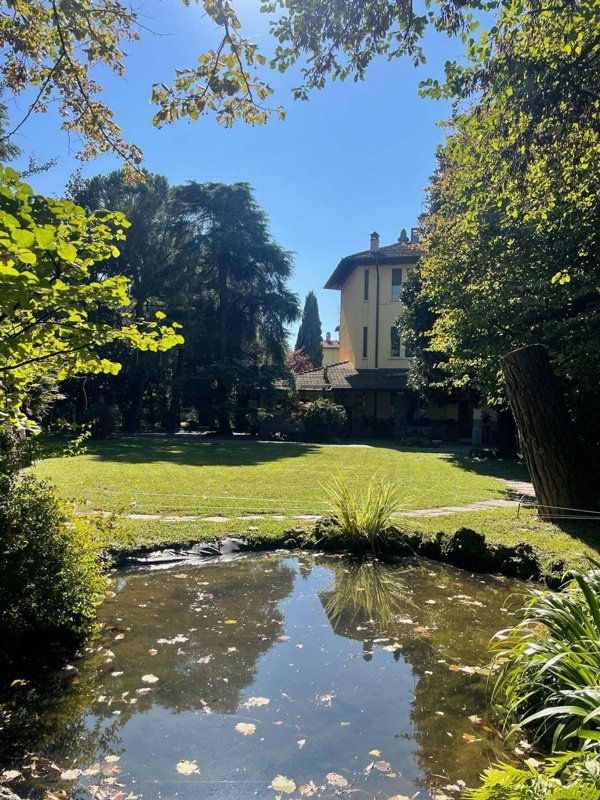 casa indipendente in vendita a Flero in zona Pietra del Gallo