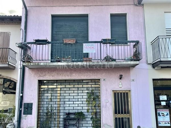 pentavano in vendita a Flero