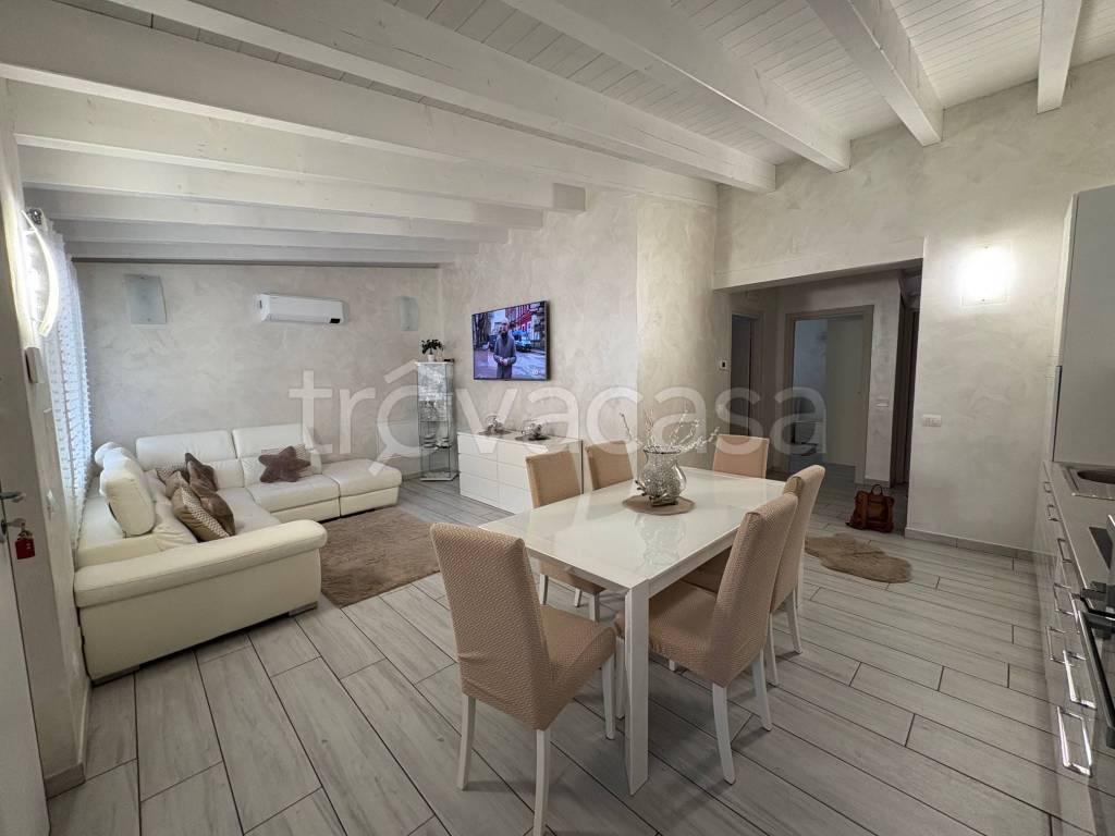 appartamento in vendita a Flero