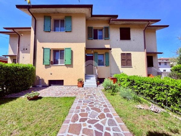 casa indipendente in vendita a Flero