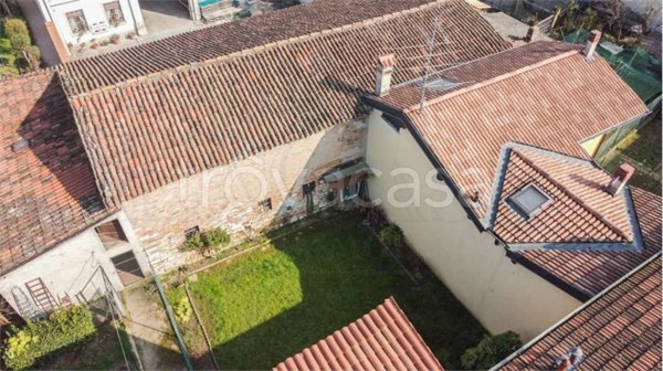 casa indipendente in vendita a Flero in zona Pietra del Gallo