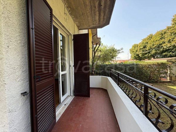 appartamento in vendita a Flero in zona Pietra del Gallo