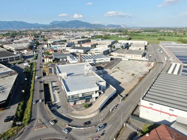 terreno in vendita a Flero