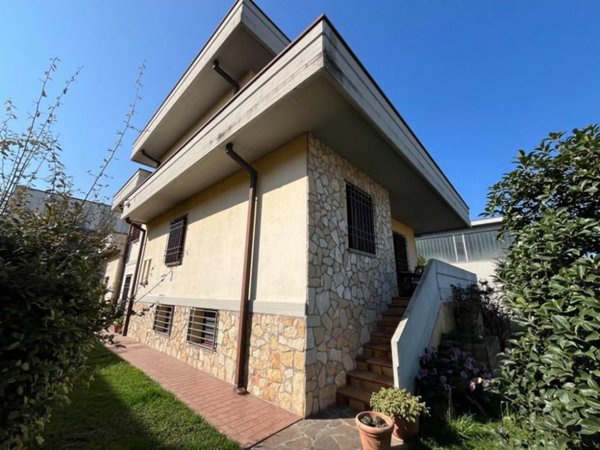 casa indipendente in vendita a Flero in zona Pietra del Gallo