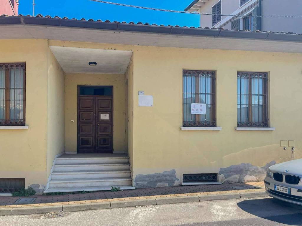 ufficio in vendita a Gambara
