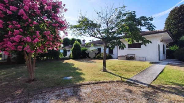 casa indipendente in vendita a Gambara