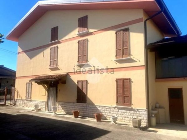 appartamento in vendita a Gambara