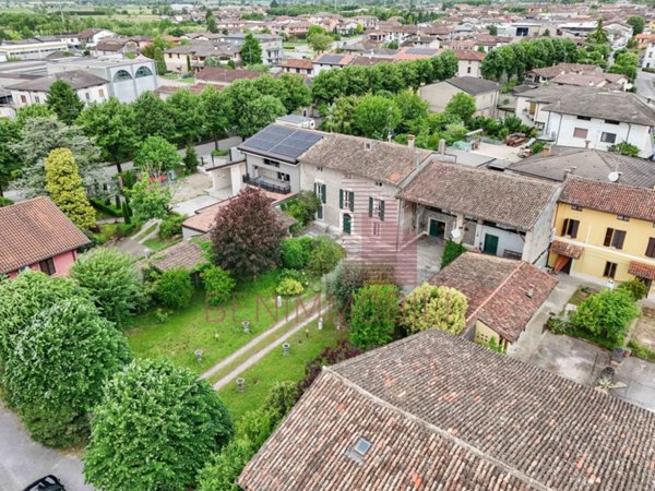 appartamento in vendita a Gambara