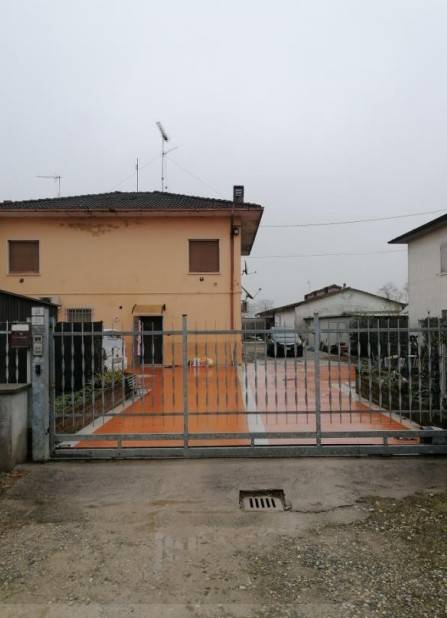 appartamento in vendita a Gambara