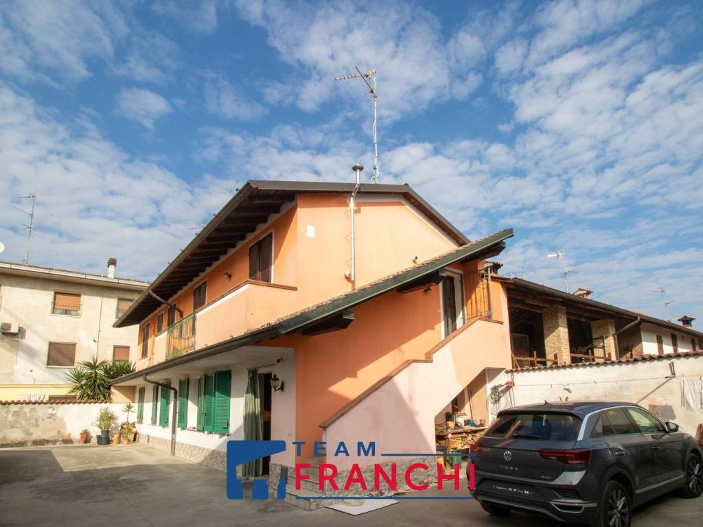 appartamento in vendita a Gambara