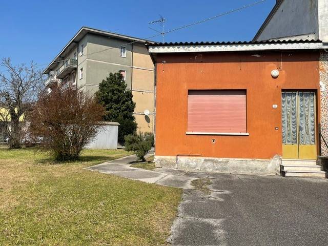 pentavano in vendita a Gambara