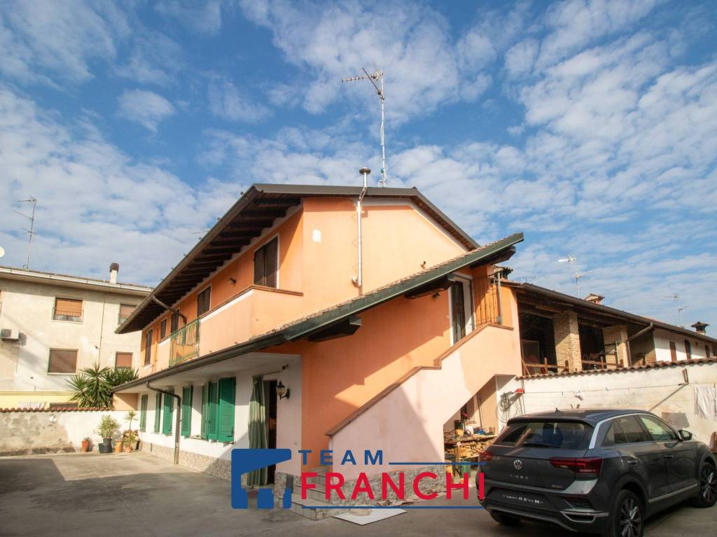 appartamento in vendita a Gambara