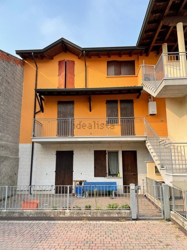 appartamento in vendita a Gambara