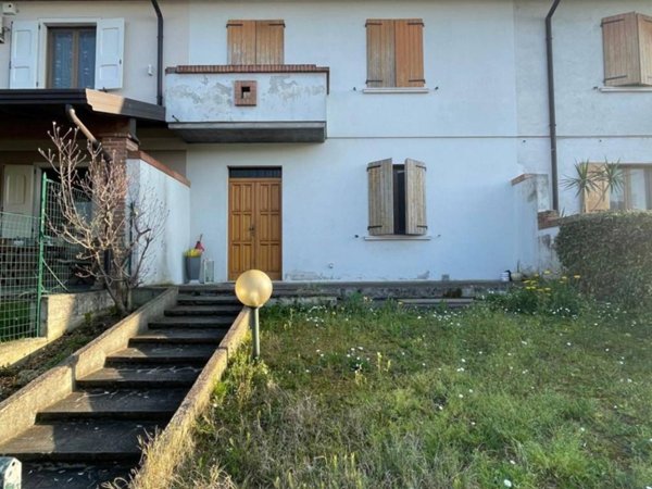 casa indipendente in vendita a Gambara