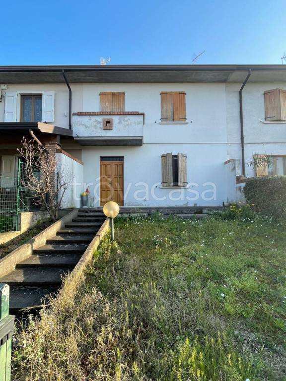 casa indipendente in vendita a Gambara