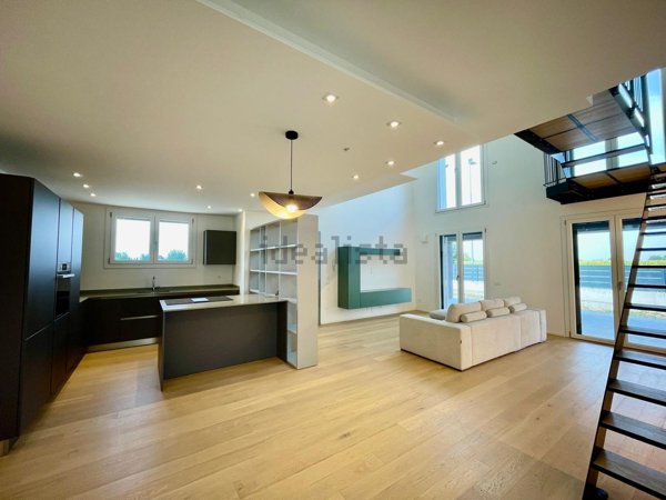 casa indipendente in vendita a Gambara