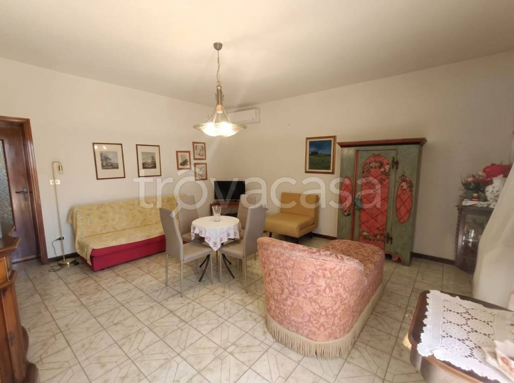 casa indipendente in vendita a Gambara